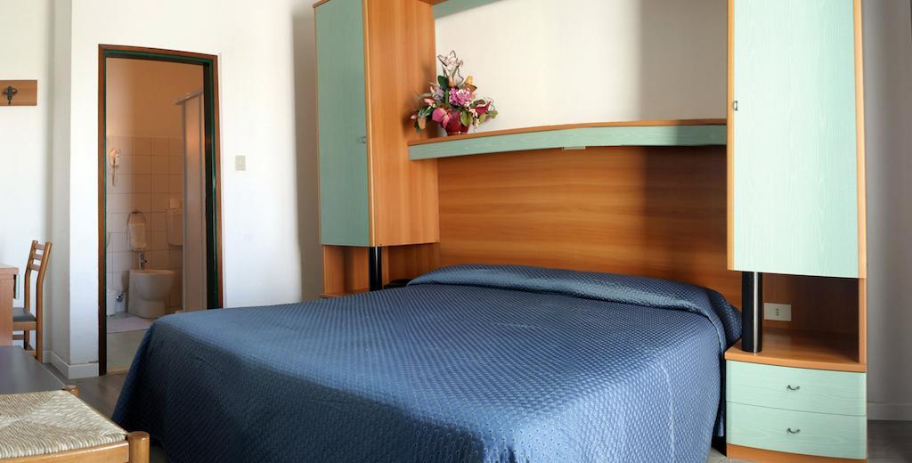 Hotel Garden 利尼亚诺萨比亚多罗 客房 照片